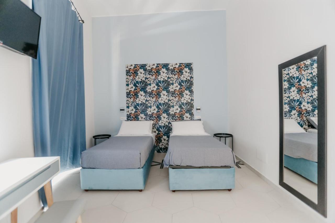 Domus Marina Rooms Neapel Exterior foto